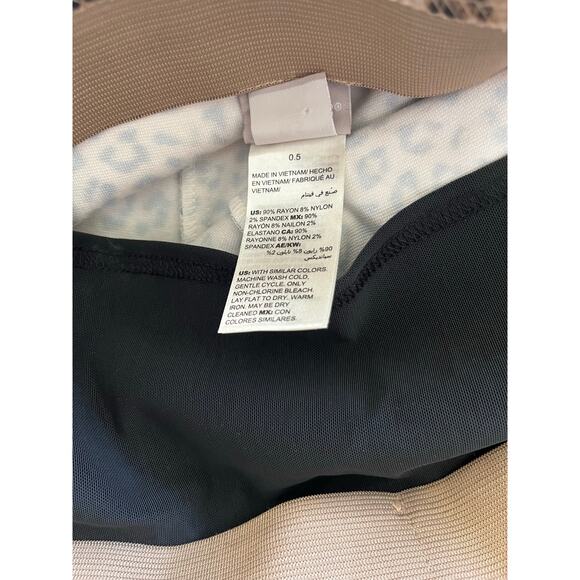 Chico's Pull On Skinny Cheetah Print Slimming Stretch Pants - Picture 6 of 8